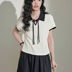 Black and White Women's Collared Blouse